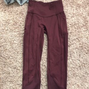LULU MAROON LEGGINGS SIZE 4
